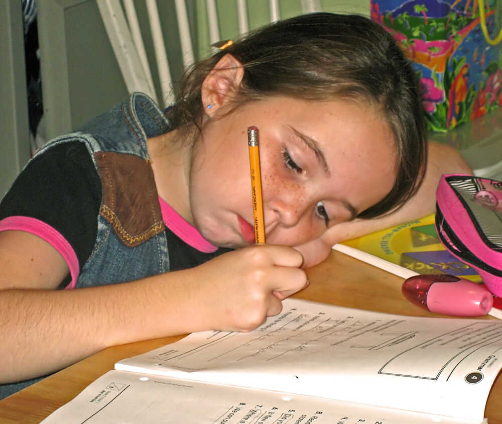 אודיל רוזנפלד: איך גורמים לילד להכין שיעורי בית