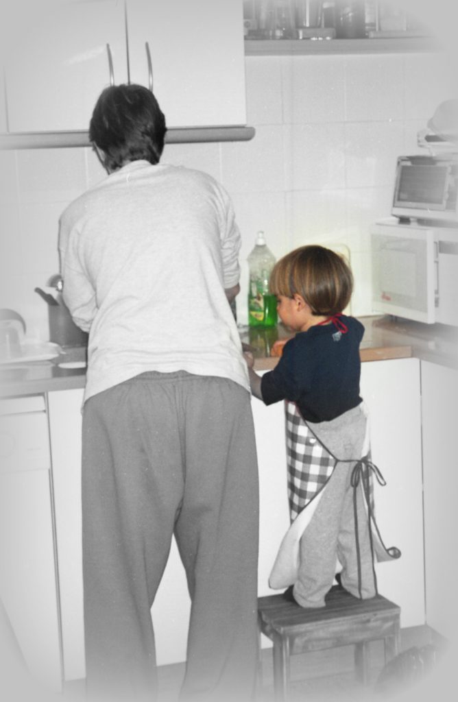 אודיל רוזנפלד, מנחת הורים במאמר חושפני: אני אוהבת לנקות אחרי הילדים שלי